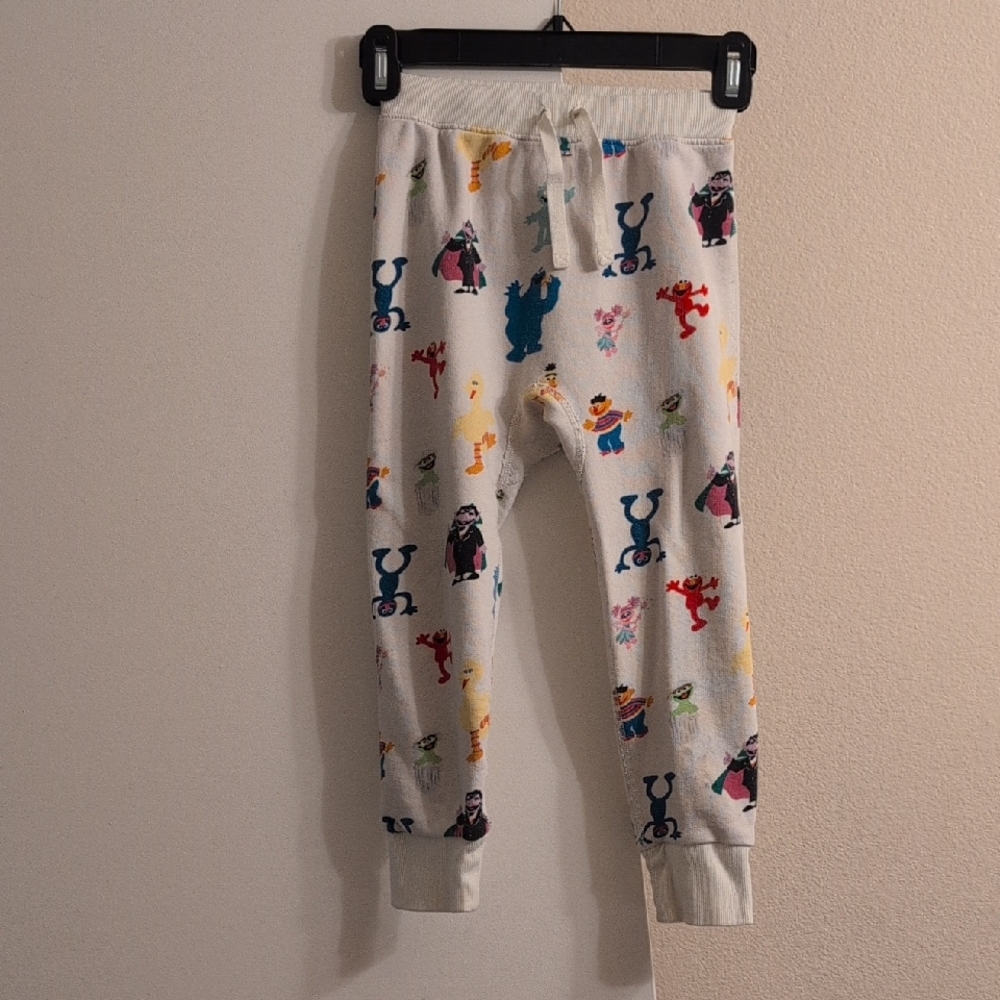 Sesame Street by Hanna Andersson 5T sweatpants